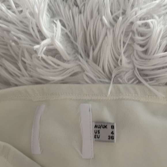 THE EVEY DRESS WHITE - Picture 13 of 13